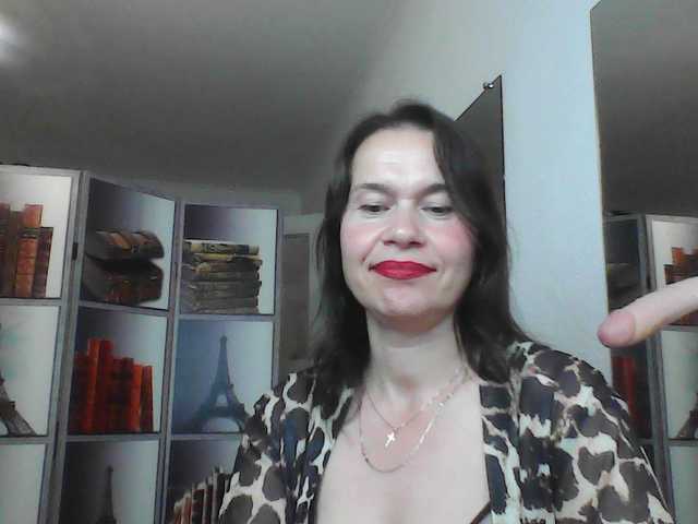 HelenMoo live webcam show