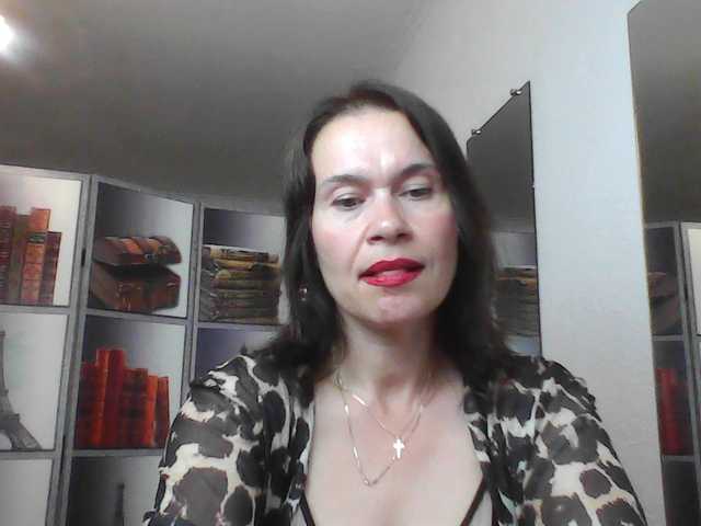 HelenMoo live cam on BongaCams
