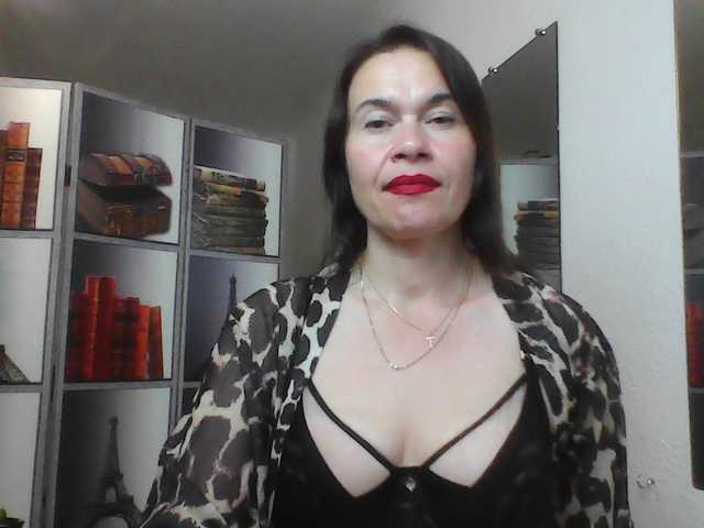 HelenMoo live cam
