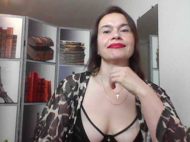 HelenMoo live cam on BongaCams