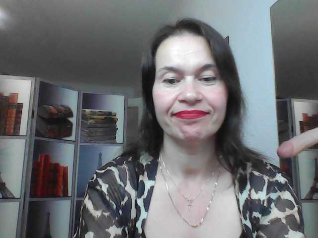 HelenMoo live cam on BongaCams