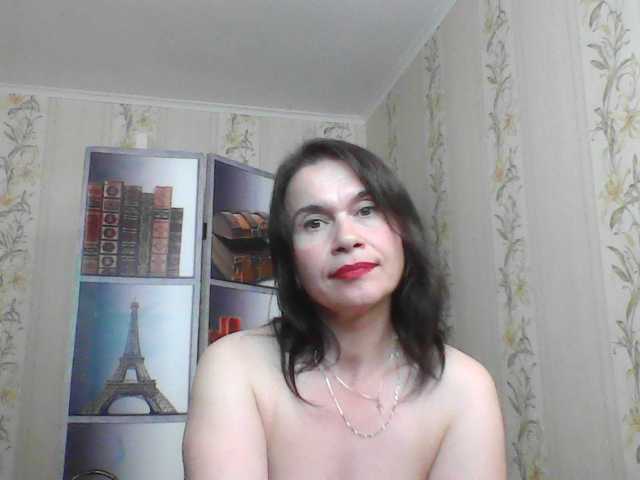HelenMoo live cam preview