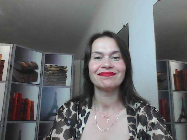 HelenMoo live webcam show