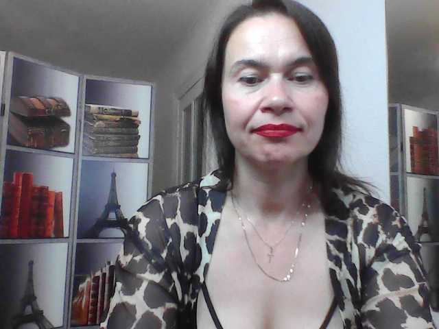 HelenMoo live cam on BongaCams