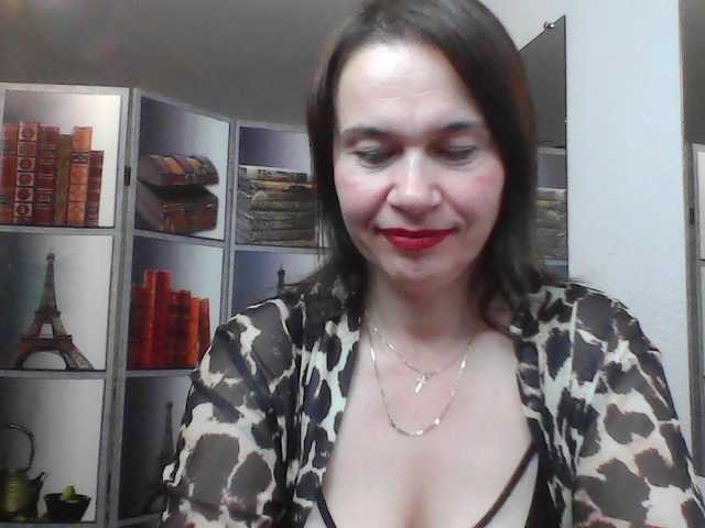 HelenMoo live cam on BongaCams