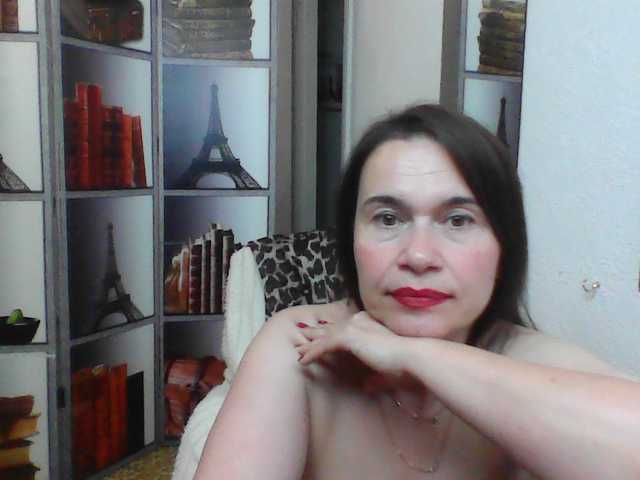 HelenMoo live cam on BongaCams