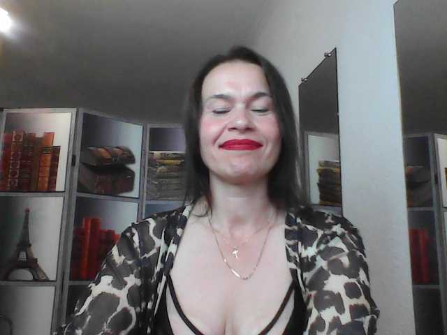 HelenMoo live webcam show