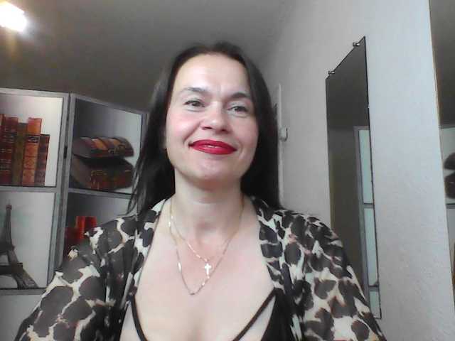 HelenMoo live cam on BongaCams