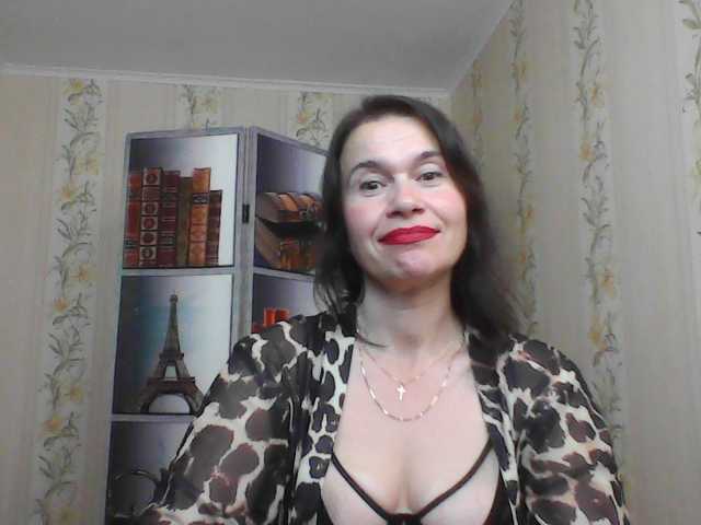 HelenMoo live cam preview