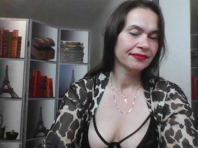 HelenMoo live cam