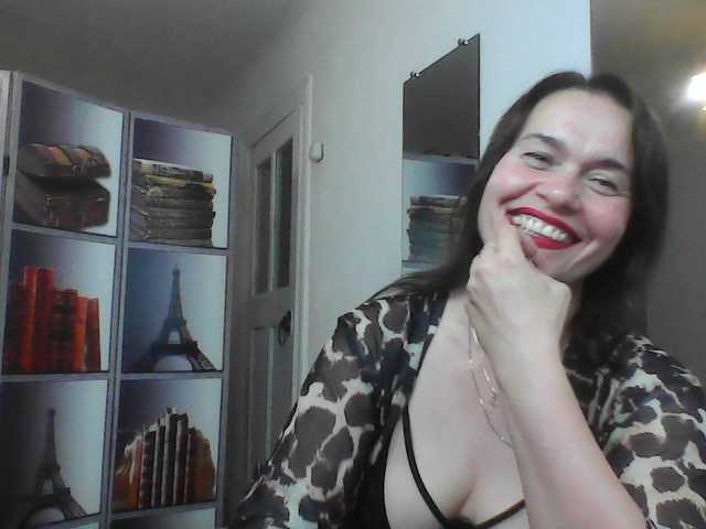 HelenMoo live cam on BongaCams