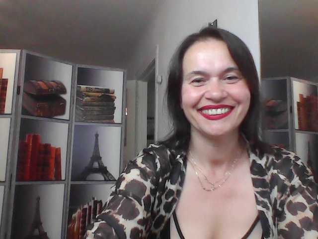 HelenMoo live webcam show