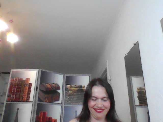 HelenMoo live webcam show