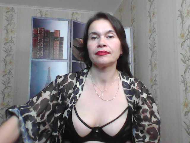 HelenMoo live cam on BongaCams