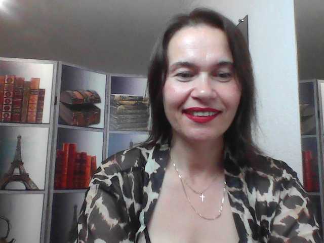 HelenMoo live cam on BongaCams