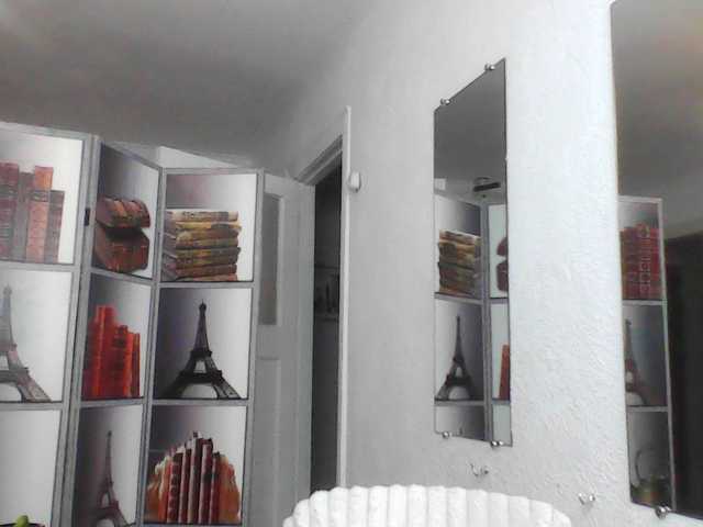 HelenMoo live cam on BongaCams