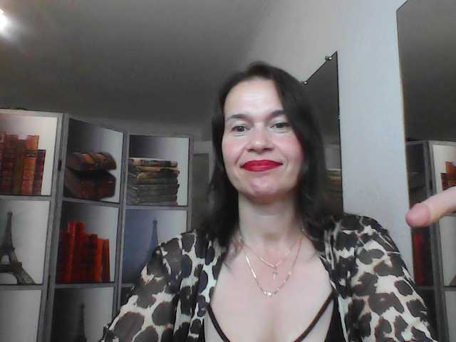 HelenMoo Прямой эфир на BongaCams