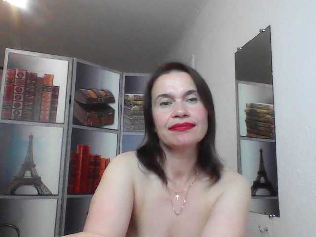 HelenMoo live cam
