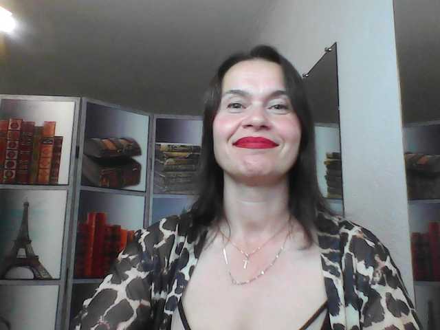 HelenMoo live cam on BongaCams