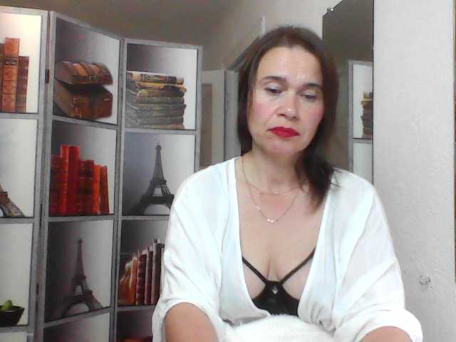 HelenMoo live cam on BongaCams