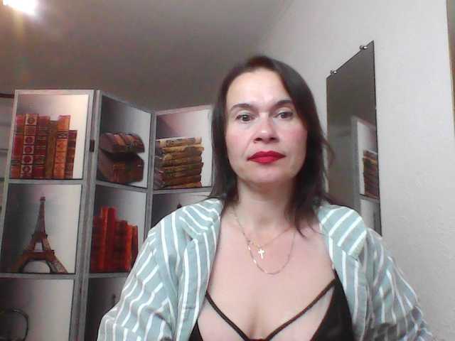 HelenMoo live cam on BongaCams