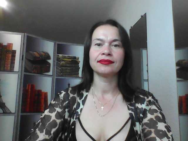 HelenMoo live cam on BongaCams