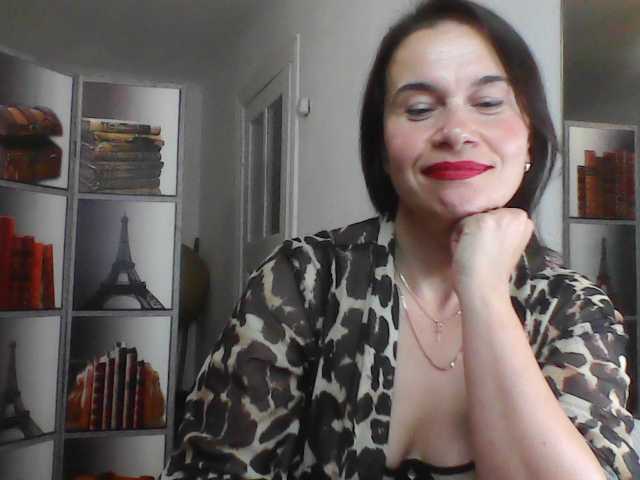 HelenMoo live cam on BongaCams