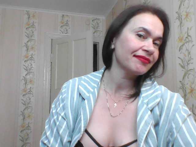 HelenMoo live cam on BongaCams