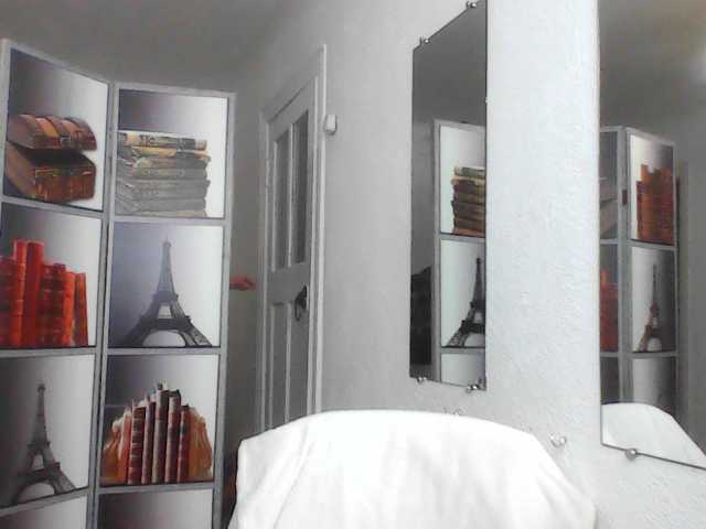 HelenMoo live cam on BongaCams