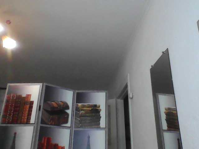 HelenMoo live webcam show