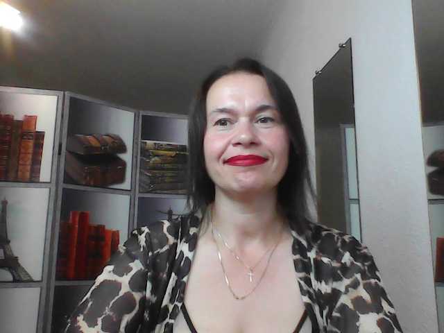 HelenMoo live cam on BongaCams