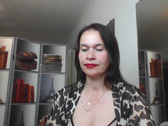 HelenMoo live webcam show