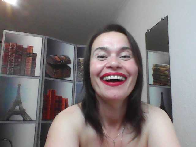 HelenMoo live cam preview