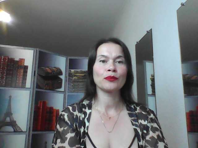 HelenMoo Live Cam su BongaCams