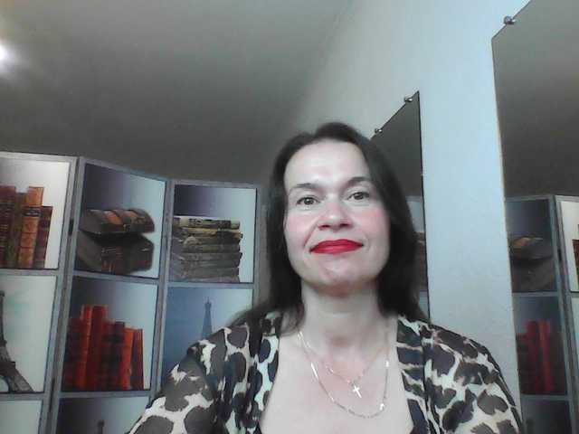 HelenMoo Live Cam on BongaCams