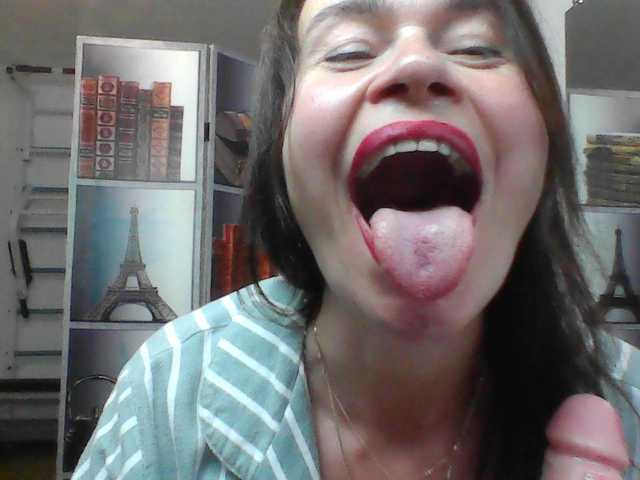 HelenMoo live cam on BongaCams
