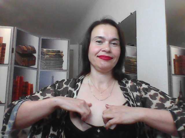 HelenMoo live cam on BongaCams