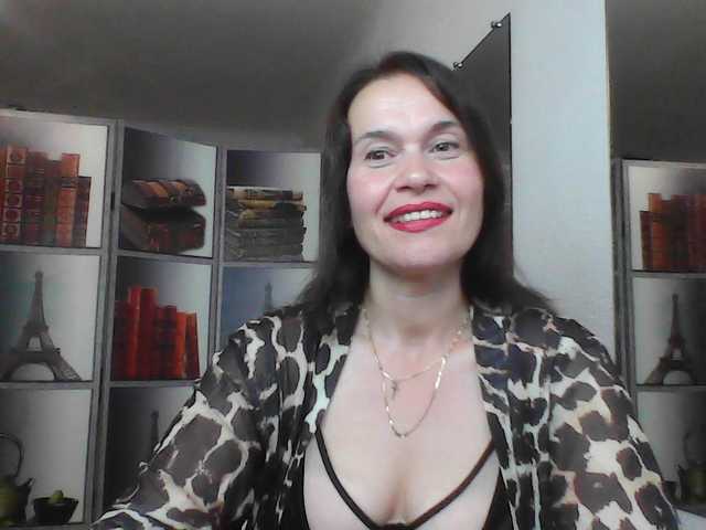 HelenMoo live cam on BongaCams