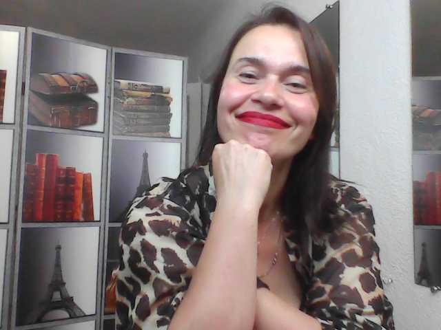 HelenMoo live cam on BongaCams