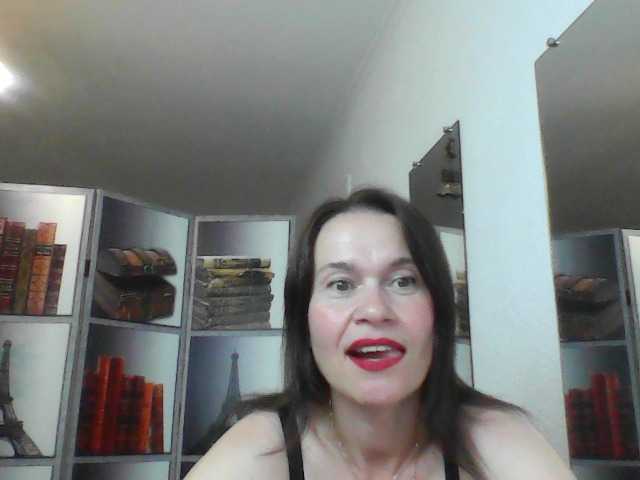 HelenMoo live cam on BongaCams