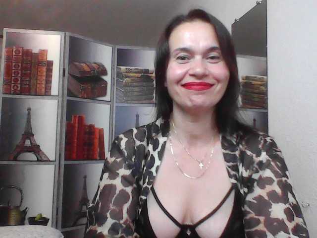 HelenMoo live cam on BongaCams