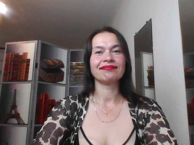 HelenMoo live cam on BongaCams