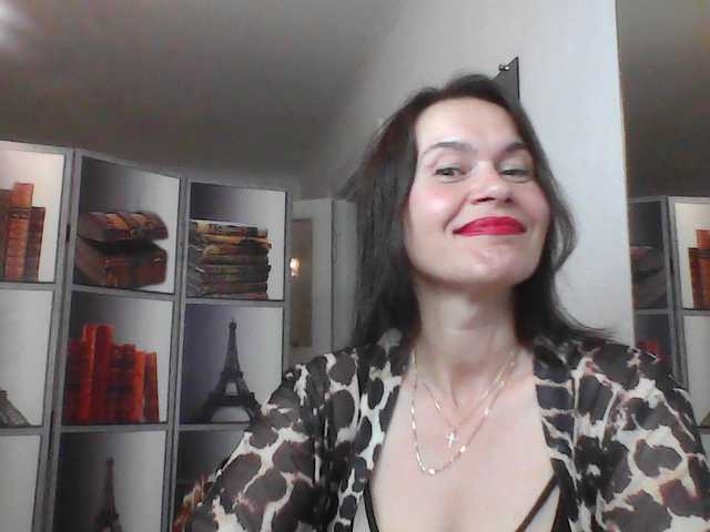 HelenMoo live webcam show