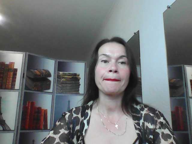 HelenMoo live webcam show