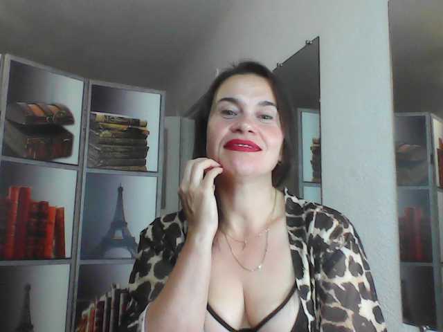 HelenMoo live cam on BongaCams