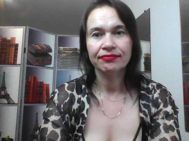 HelenMoo live cam on BongaCams