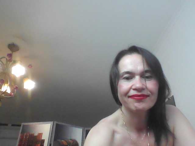 HelenMoo live cam on BongaCams