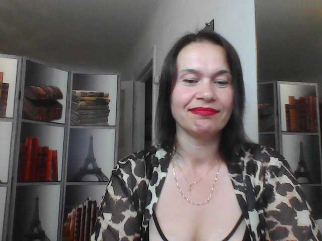HelenMoo live webcam show