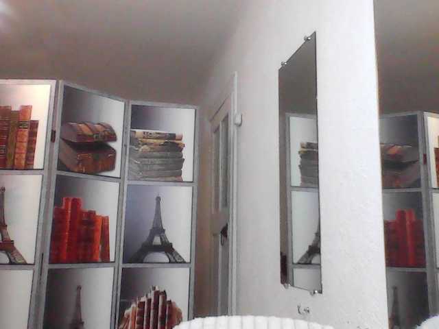 HelenMoo live cam on BongaCams