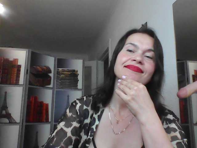 HelenMoo live webcam show
